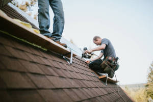 Local Roofers in Lower Salem, OH